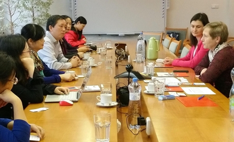 Delegace z Ningbo Dahongying University na VŠE